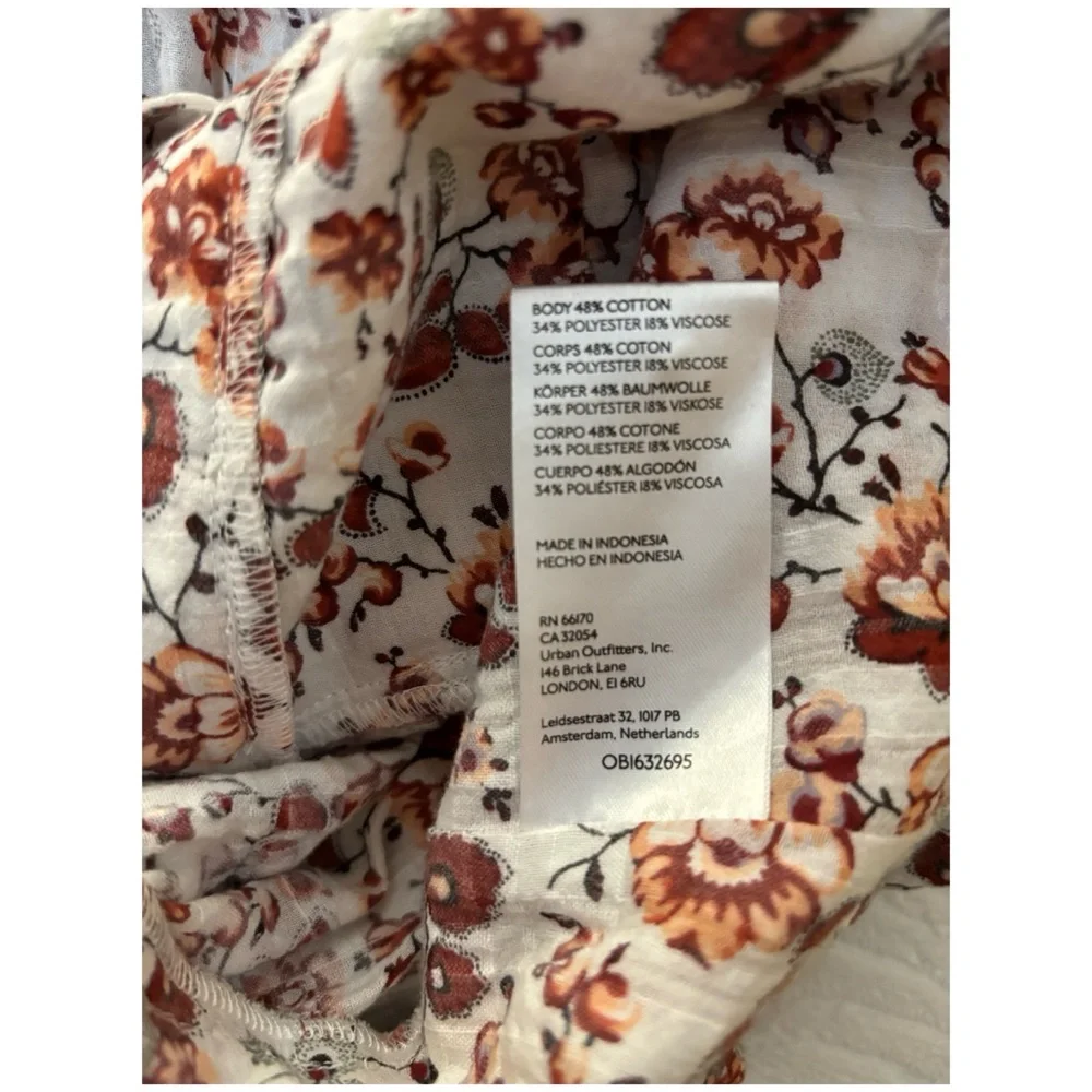 NWOT Anthropologie Smocked Buttondown Blouse  Size Small - Picture 15 of 16